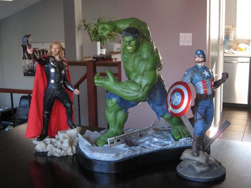Обо всем - Своими руками. Бюст Бэтса, Халка, Железного человека и скульптурная группа "Мстителей" 